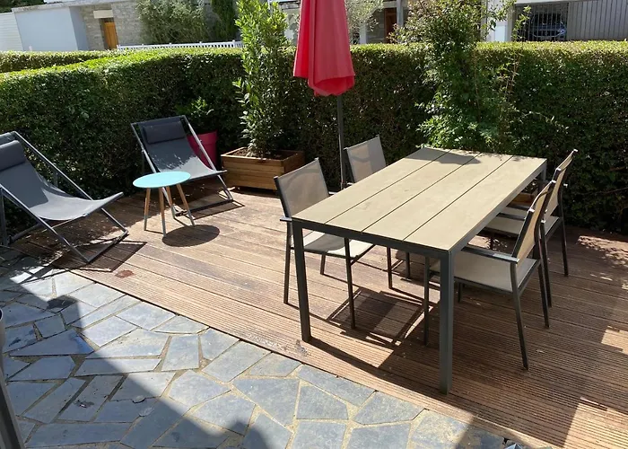 Appartement terrasse privée grande plage à 100 m - Parking gratuit